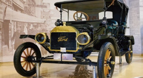 세계자동차 & 피아노박물관